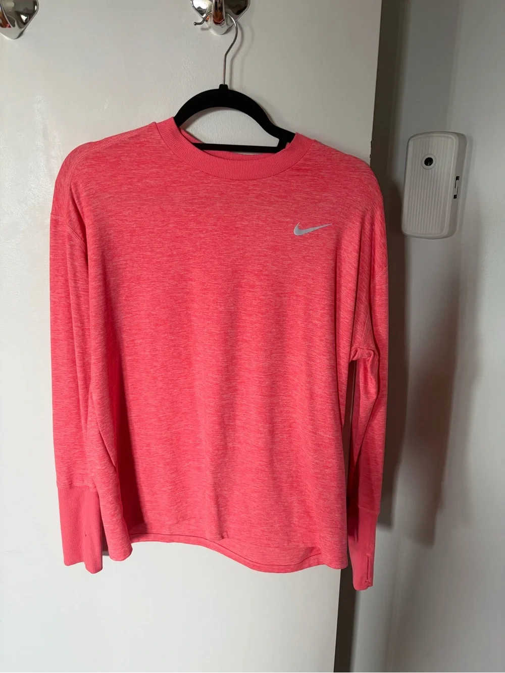 Nike Women's Long-Sleeve Crew Neck Training Top - pink